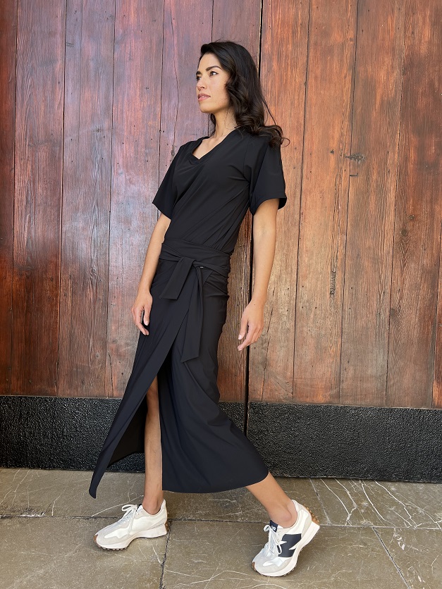 ROK AIDA BLACK