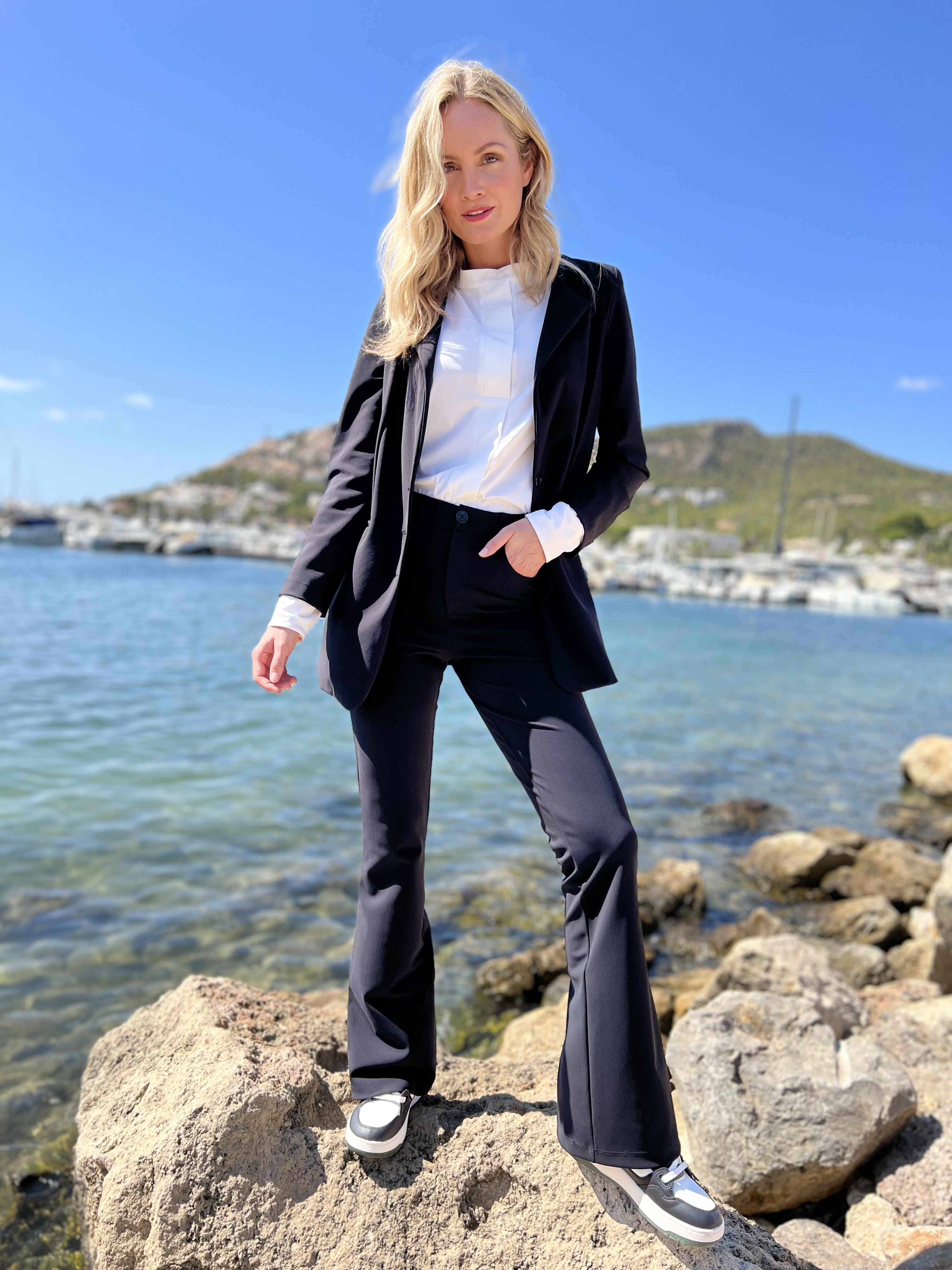 PANT VIBRANT BLACK